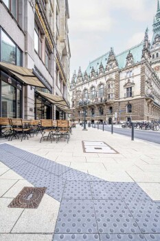 Hamburg (D), Townhall Quartier, La Linia Sand beige.